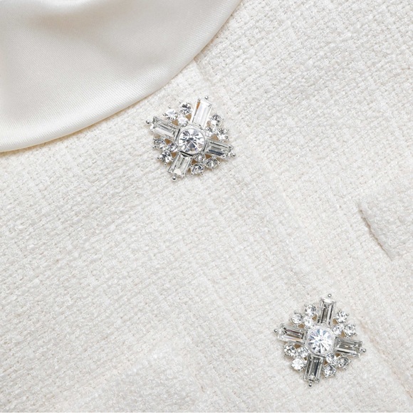 Self-Portrait NWOT CREAM BOUCLE TAILORED MIDI DRESS - Picture 6 of 9